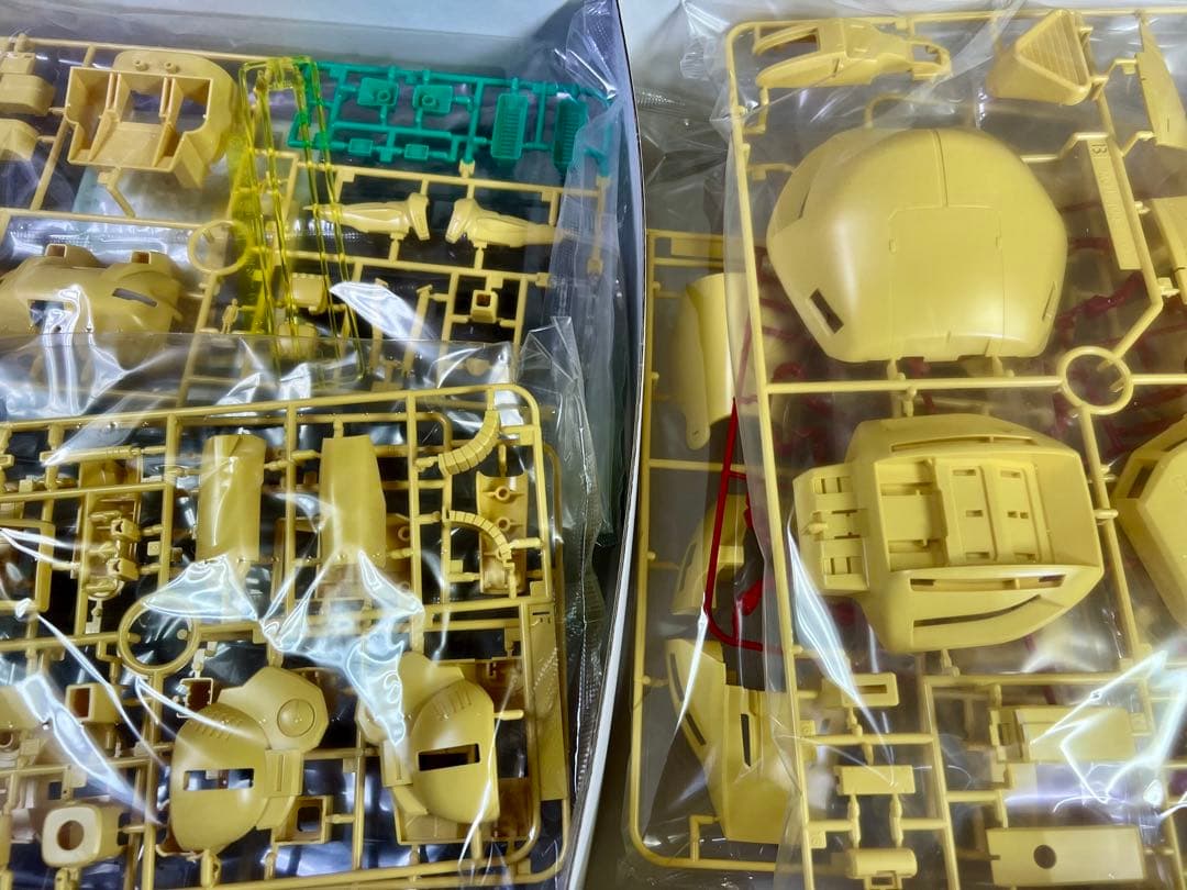 ジオ　ＭＧ　新品　ガンプラ