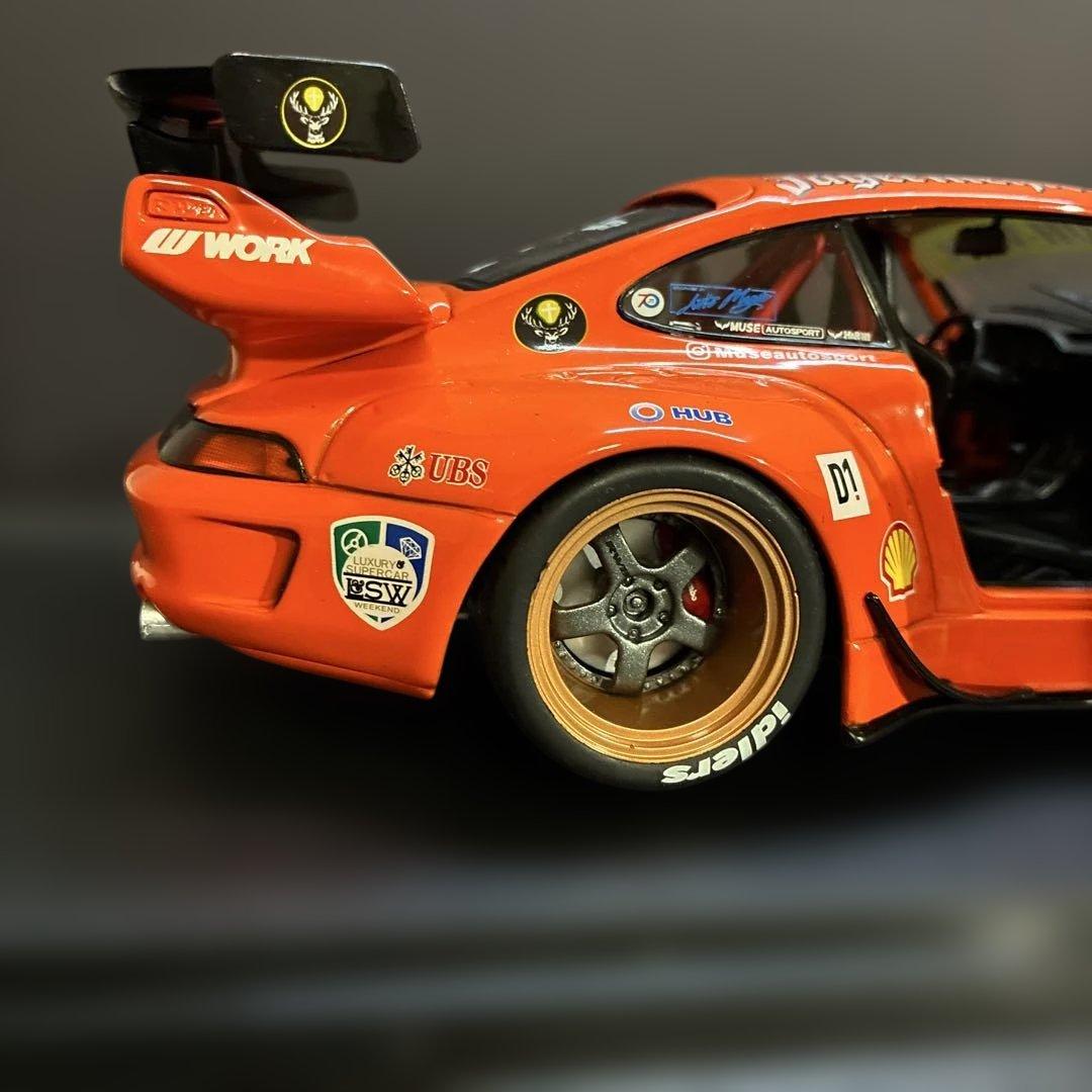 030 RWB ポルシェ 911 1/18スケールダイキャスト ミニカー