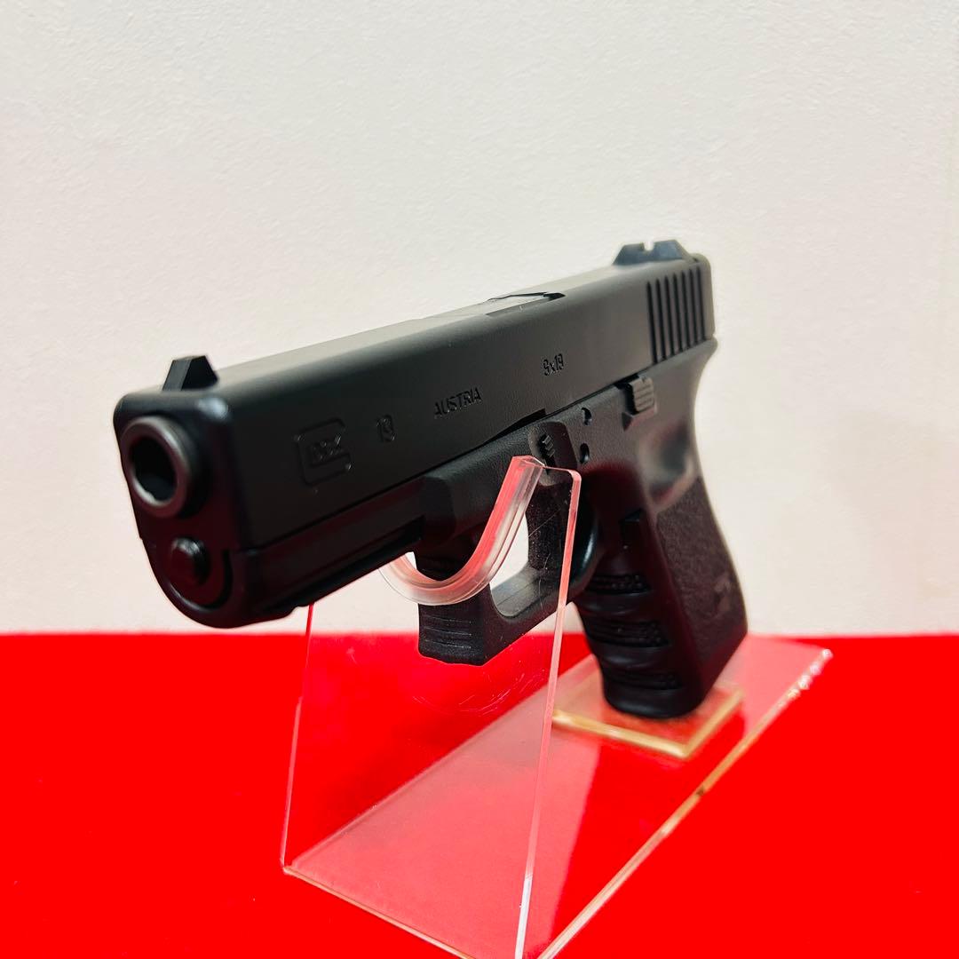 ほぼ新品 東京マルイ　グロック19 GEN.3 新品スペアマガジンつき　ガスブロ