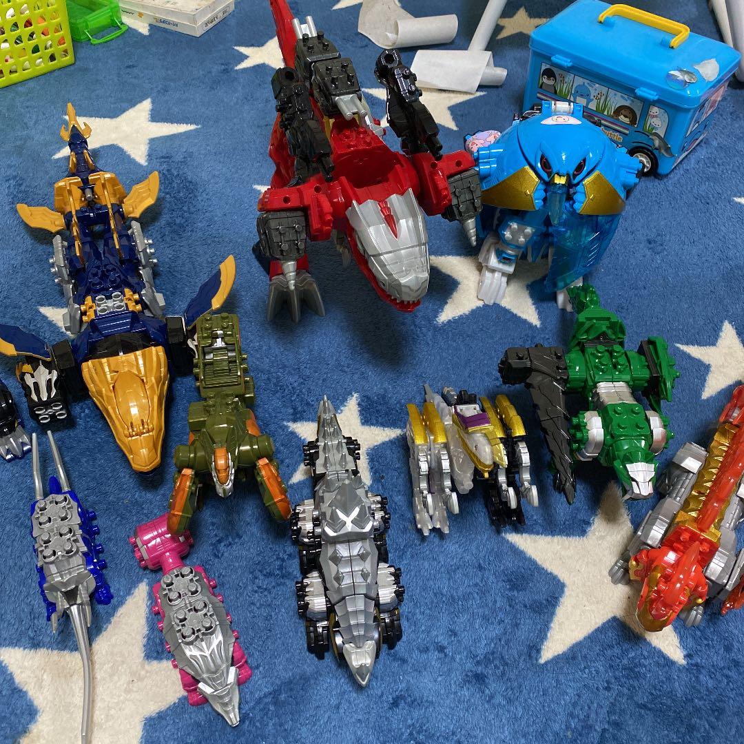 リュウソウジャー