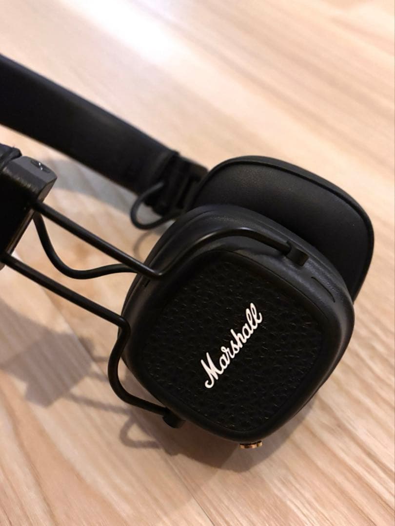 ヘッドホン Marshall Major V