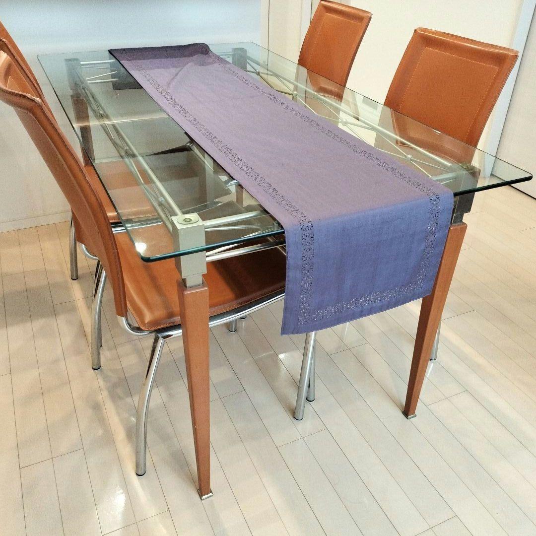【イタリア製】ガラス製テーブルとレザーチェア4脚セット