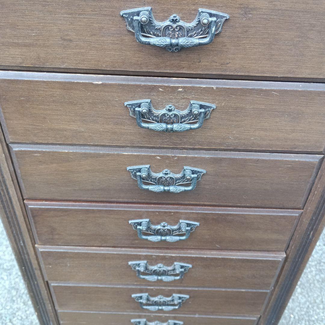 R*a様 4272）アンティーク風　スリムチェスト　引き出し　上面ガラス　難あり