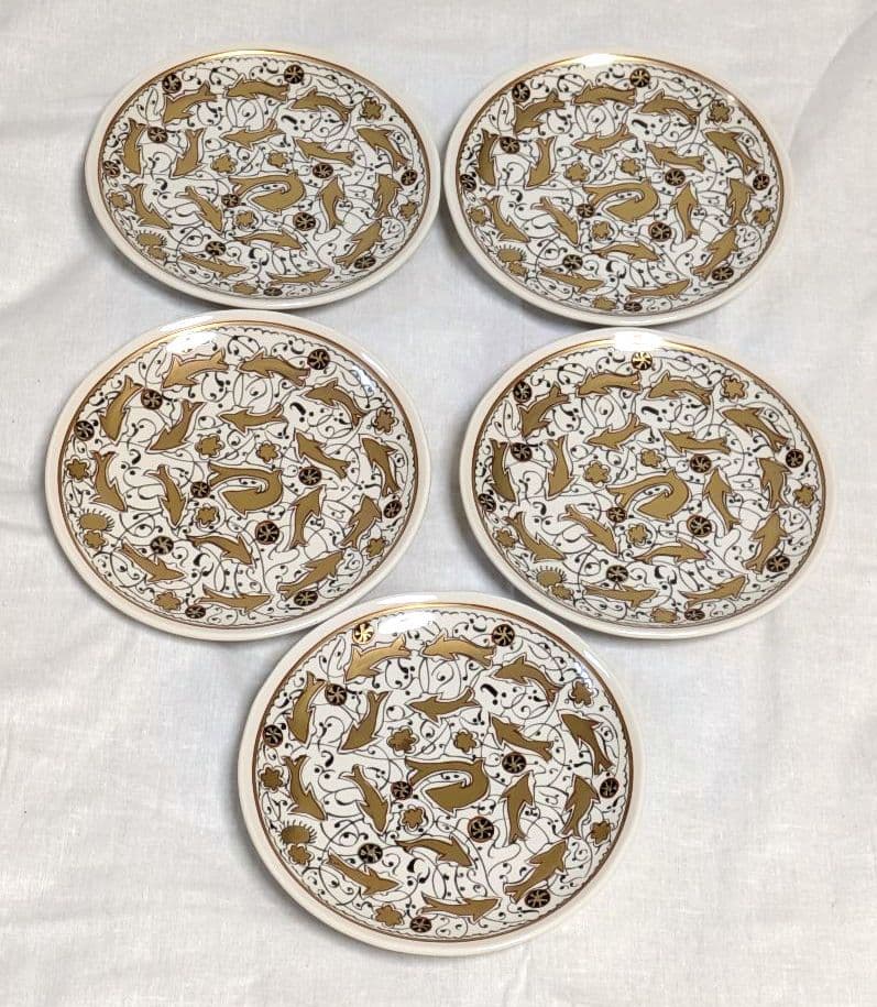 幸兵衛窯 金彩白釉魚紋皿 金色の魚の装飾の陶器皿　5枚セット