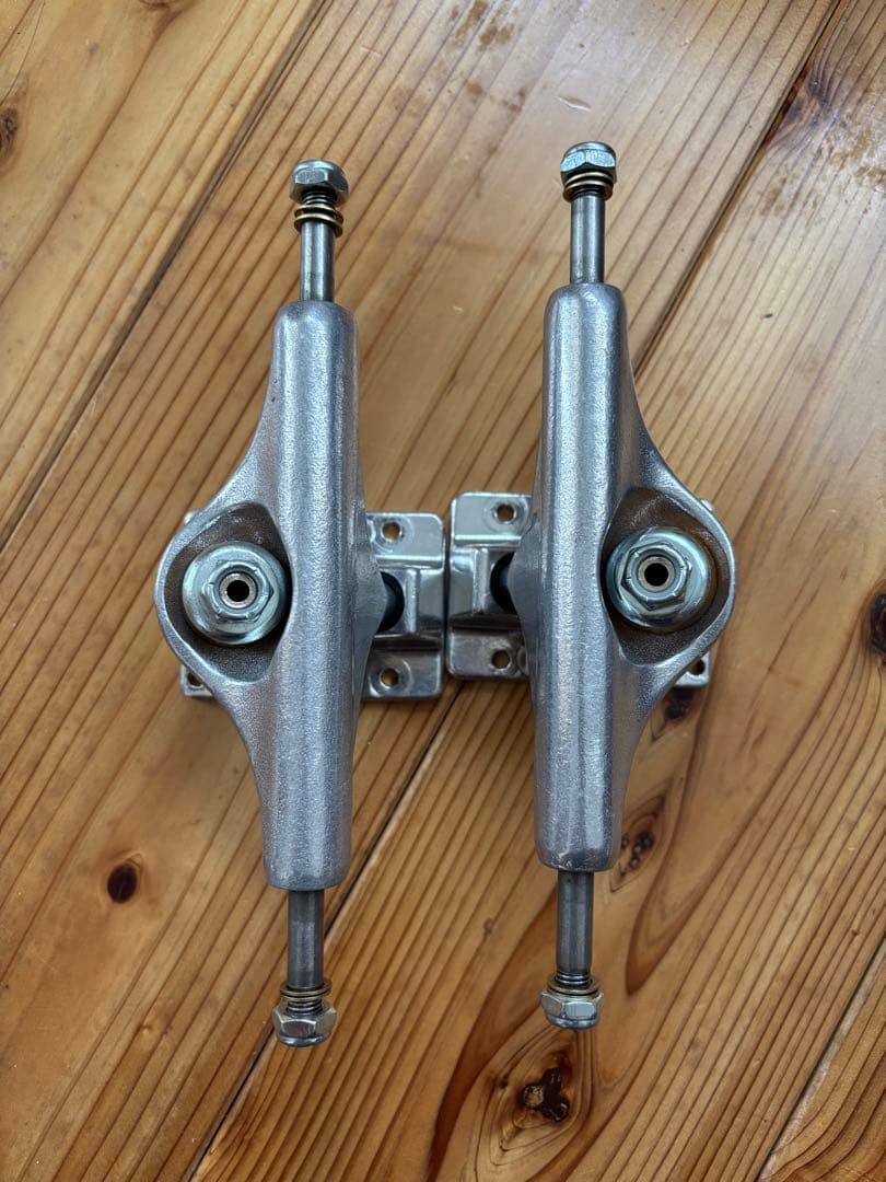 【値下げ】スケートボード　足回りセット