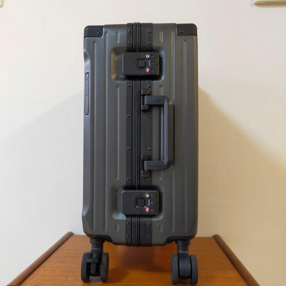 SKY NAVIGATOR　機内持込み可能　33L　スーツケース　キャリーケース