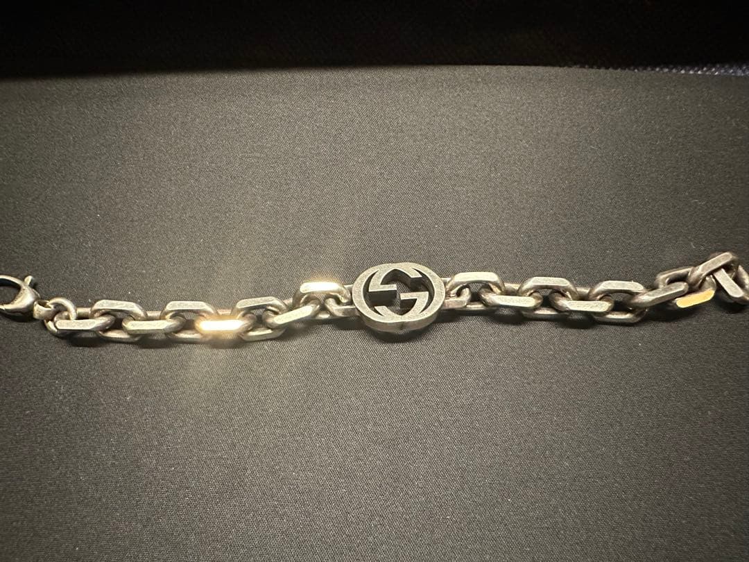【正規品】GUCCI シルバー ロゴチェーンブレスレット　インターロッキング