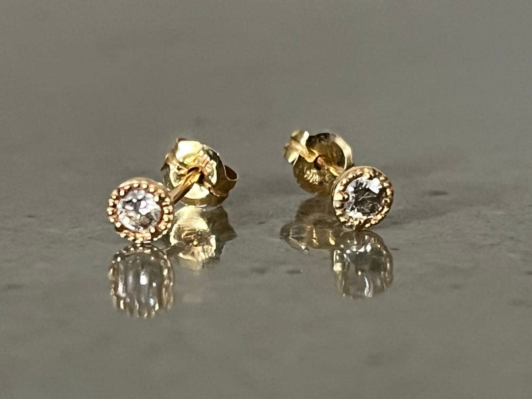 agete K18ダイヤモンドピアス（0.04ct）