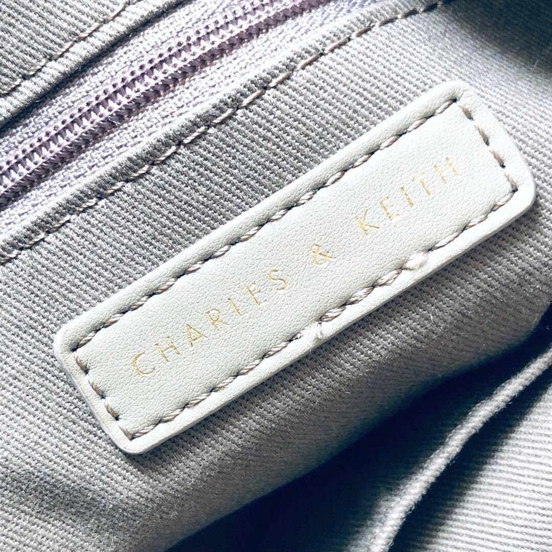 CHARLES & KEITH Duo ブレードチェーンハンドルホーボーバッグ