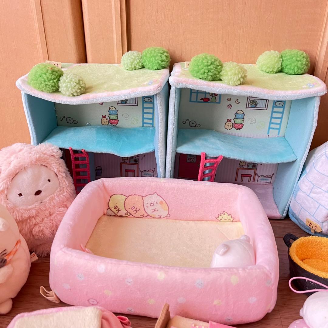 【まとめ売り！】64点　すみっコぐらし　ぬいぐるみ　マスコット　ストラップお部屋
