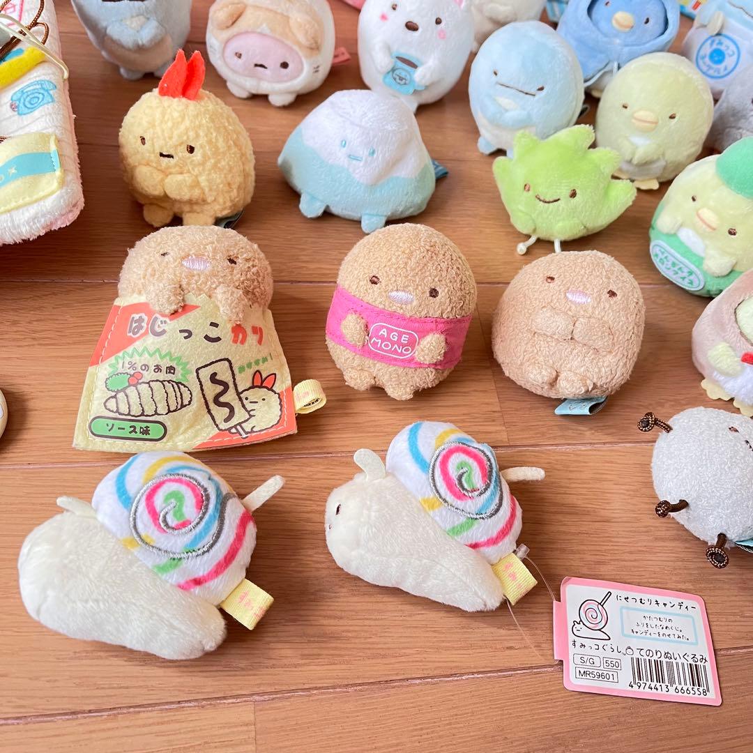 【まとめ売り！】64点　すみっコぐらし　ぬいぐるみ　マスコット　ストラップお部屋