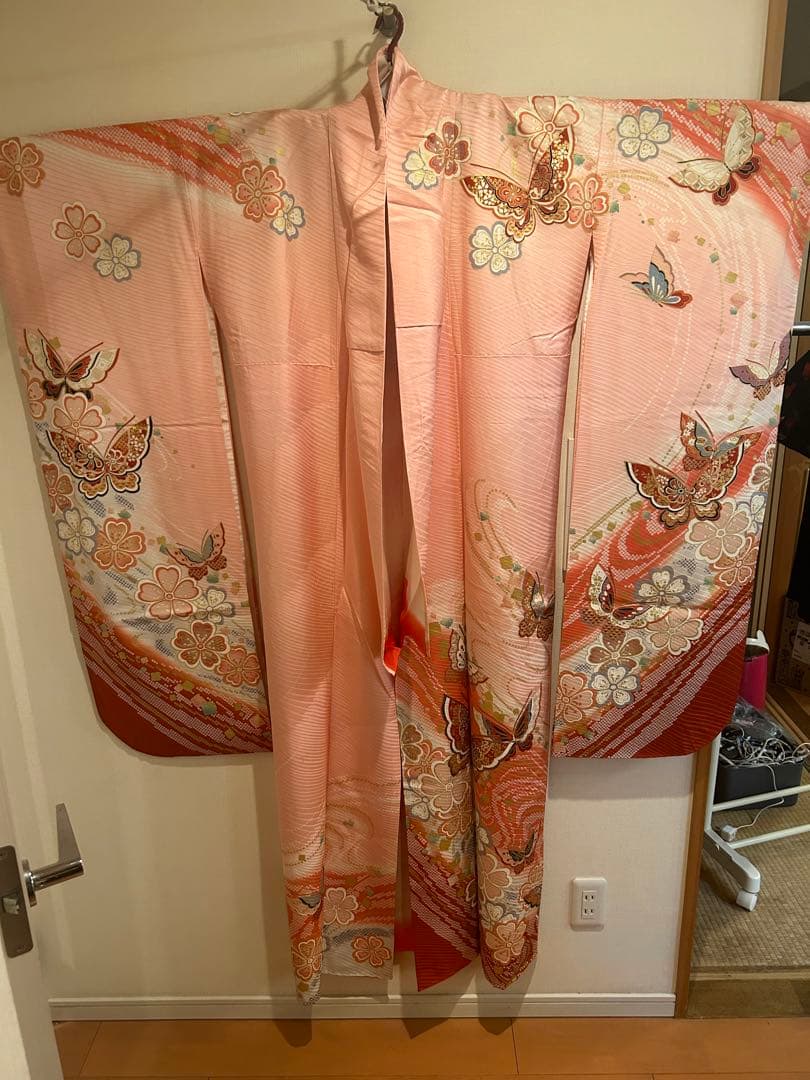 正絹　振袖 ピンク 赤 蝶 花模様 一式
