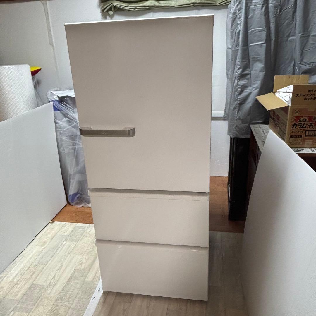 AQUA冷蔵庫 272Lホワイト3枚とびら AQR-27M2(W)