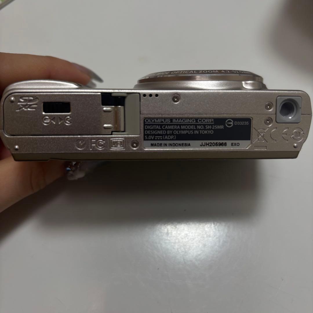 Olympus SH-25MR 16MP コンパクトデジタルカメラ（ゴールド）