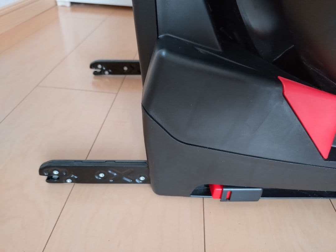 マムズキャリー ターンレジェ ISOFIX チャイルドシート B-900