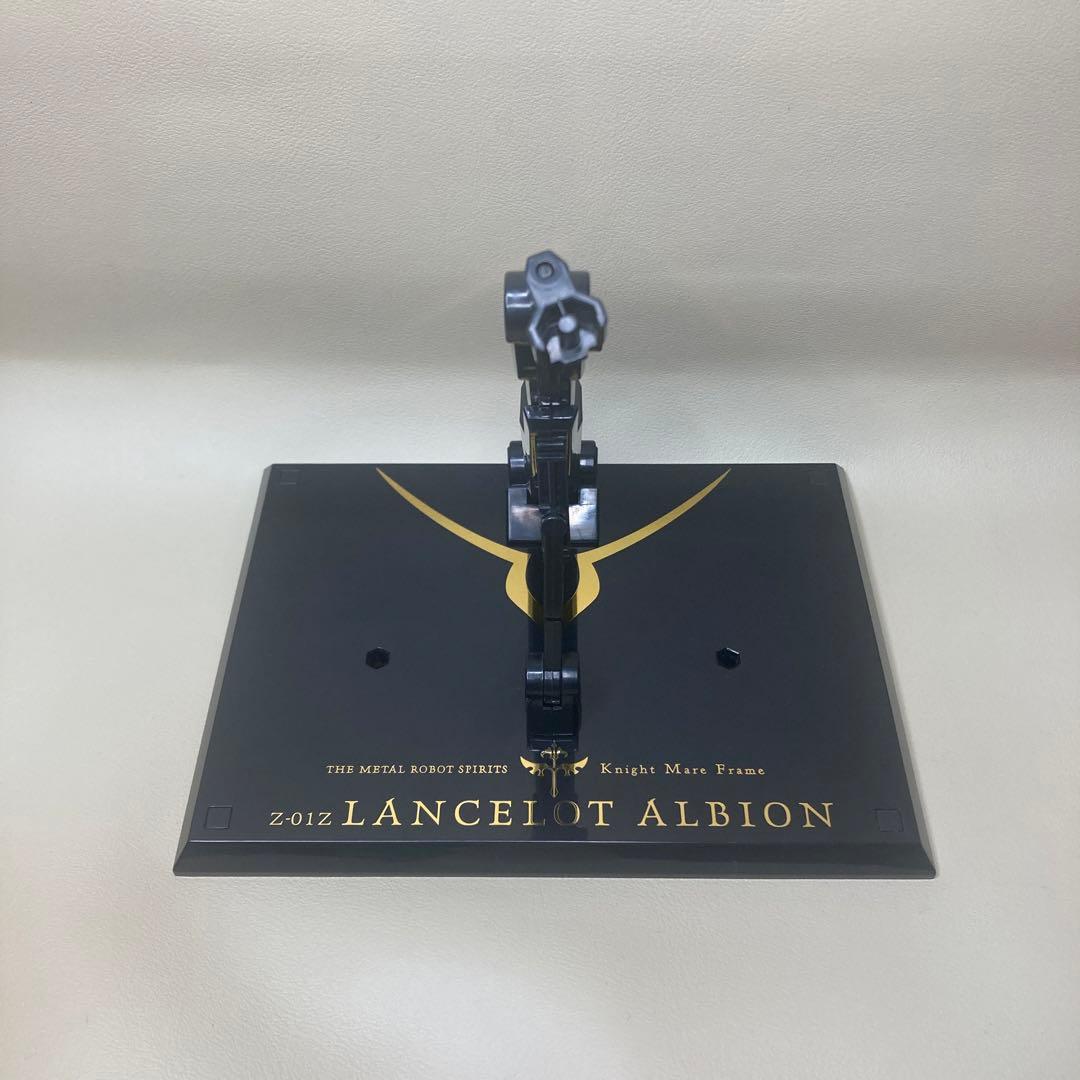 LROBOT魂　ランスロット・アルビオン　コードギアス　メタルロボット魂