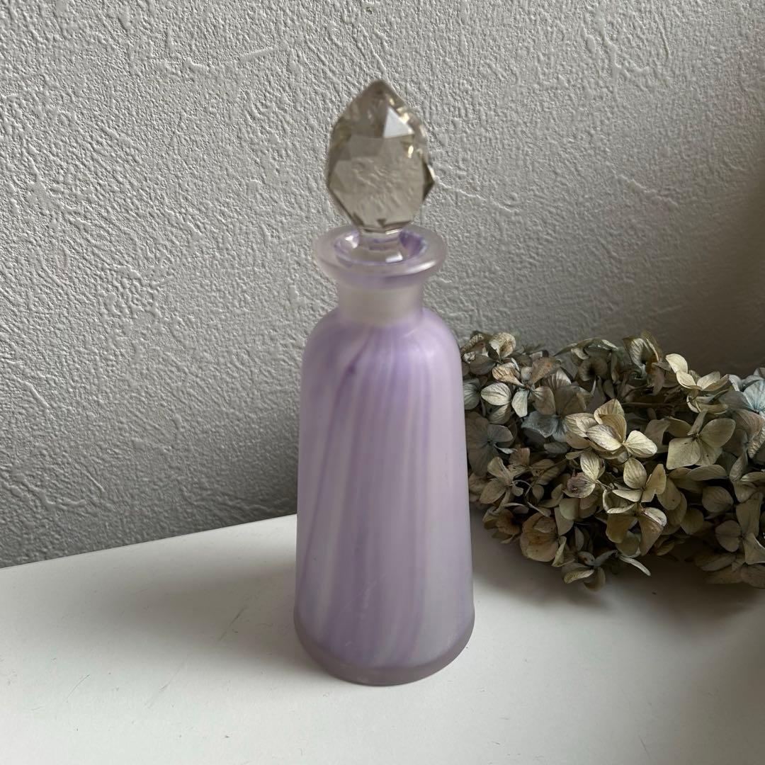 フランスアンティーク　トワレセット　香水瓶　ブロカント　入れ物