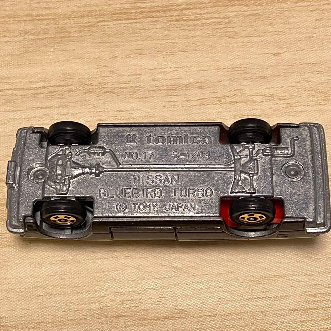 トミカ 日産 ブルーバード ターボ シルバー 1 No.17 1/64