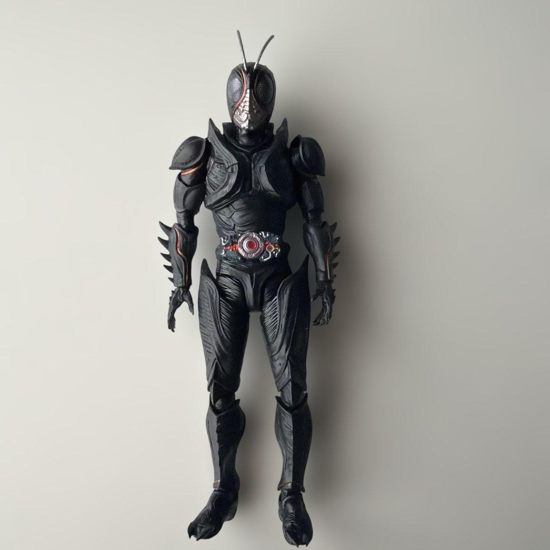 SHフィギュアーツ 仮面ライダーブラックサン、シャドームーン【中古】