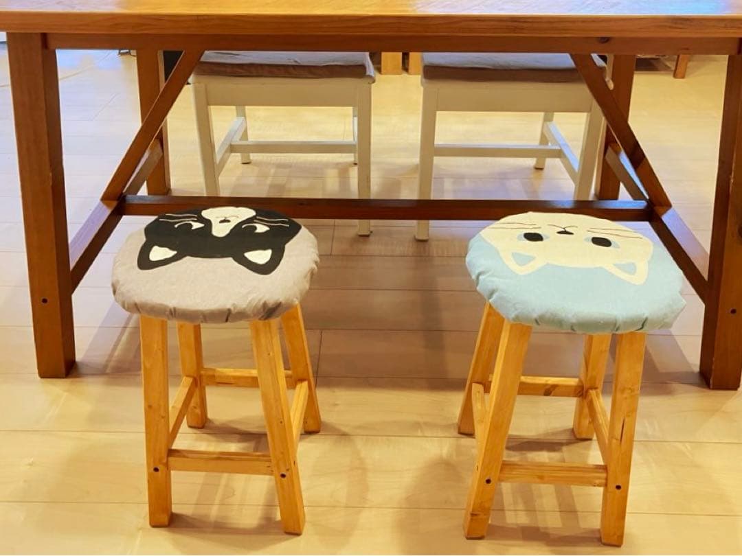 ダイニングスツール　ダイニングチェア　椅子　北欧風　ハンドメイド　2脚　猫柄②