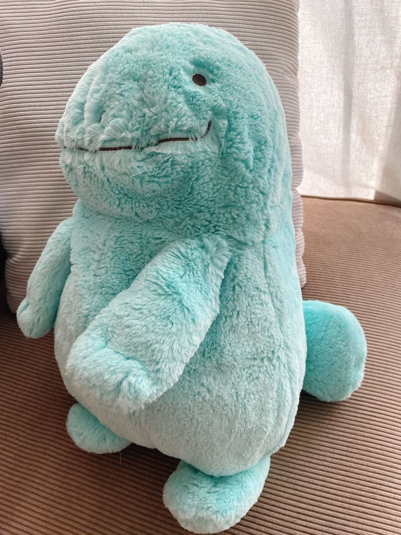 明日から送料分値上げします 【ほぼ未使用】ふわふわ抱きぬいぐるみ　ヌオー