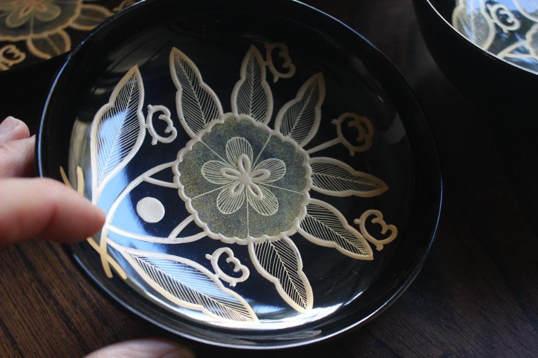 塗キズ有！優美な塗分けに極上木芙蓉蒔絵の映えるお椀2点（検輪島塗京塗雑煮椀