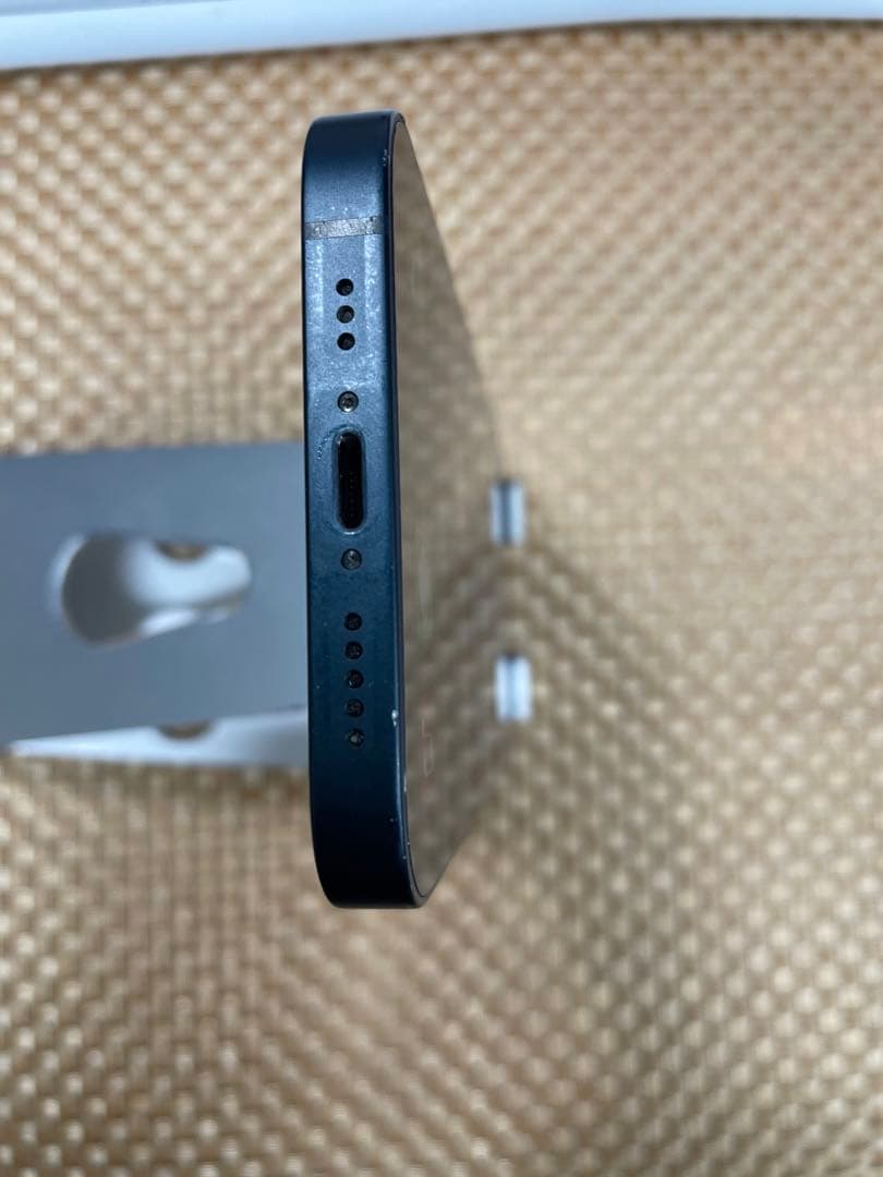 iPhone 13 128 GB ミッドナイトSIMフリー【6943】