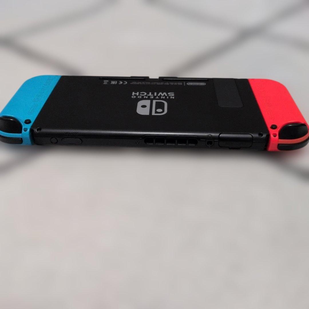 ま*り様 【美品】 Switch本体　プロコン　ケース　SDカード付き