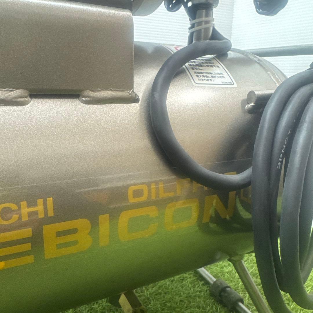 AIR RECEIVER HITACH エアコンプレッサー