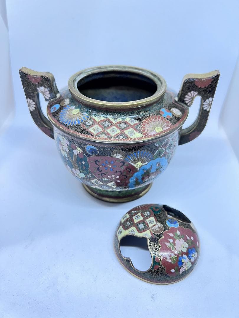 七宝香炉　蓋付き　明治期　合せ箱　花草紋　菊　梅 W12×D10×H9㎝