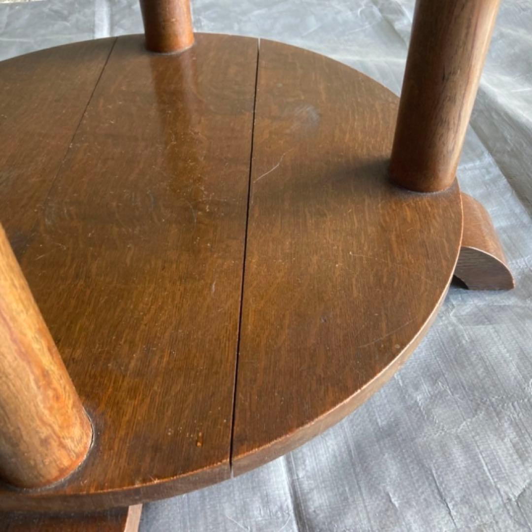 古い味のあるセンターテーブル カフェ 机 飾り台 丸型 木製 レトロ ビンテージ