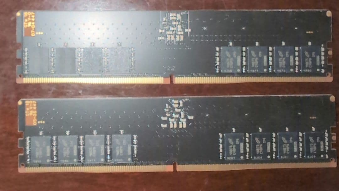 転*族様 メモリ DDR5-5600 64GB (2x32GB)