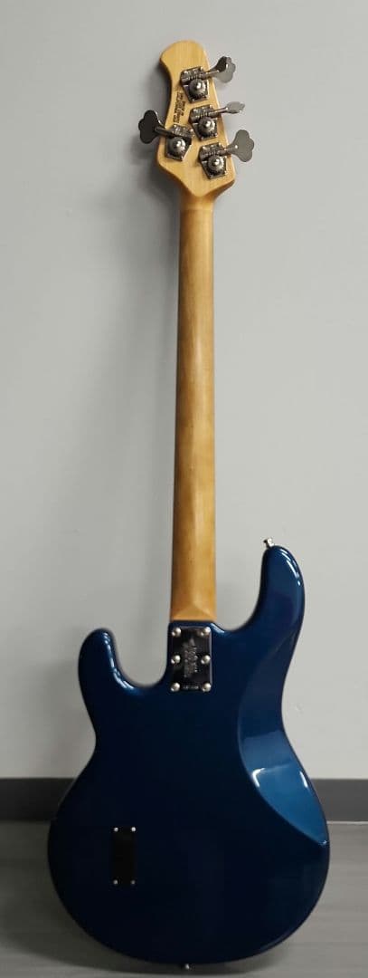 1/18日まで値下げ中 スティングレイ musicman stingray 4