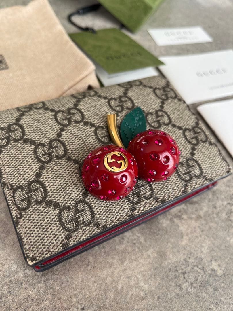 GUCCI チェリー 財布 グッチ