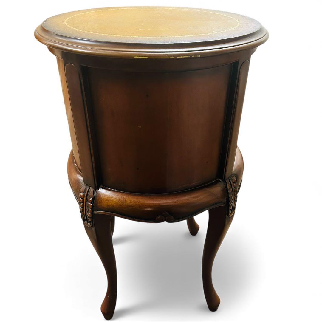 クロシオ コモ ラウンドチェスト3D ブラウン アンティーク風 サイドテーブル