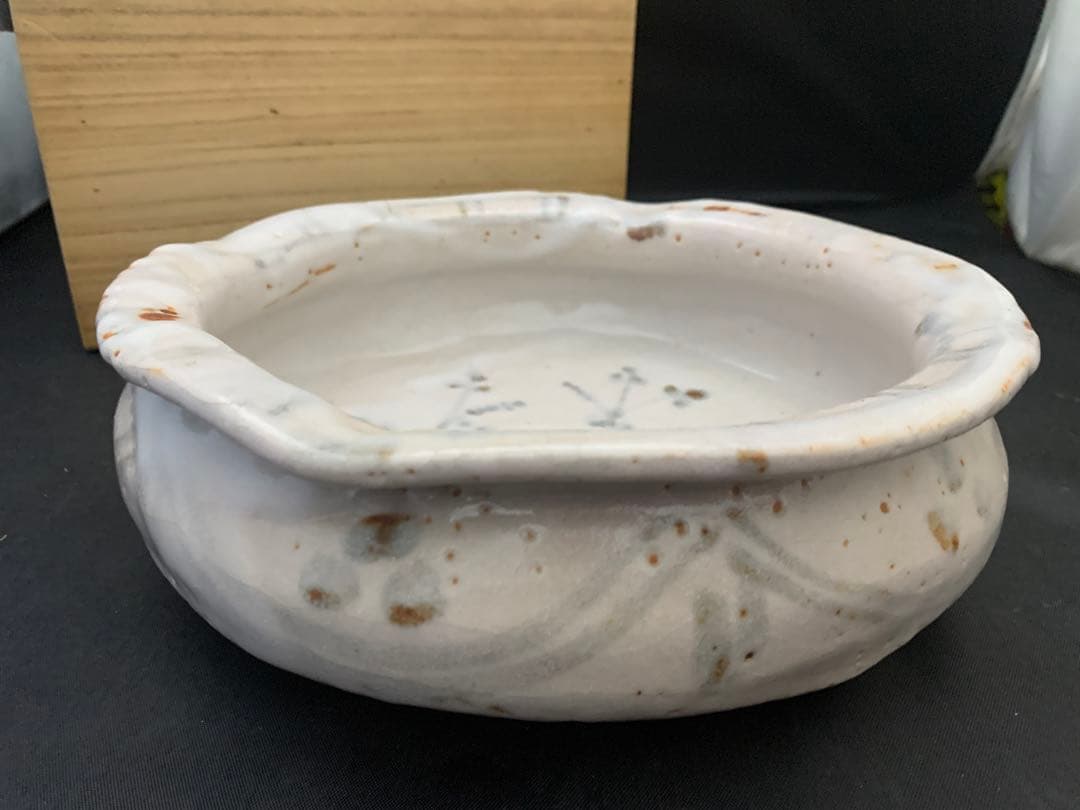 加藤清春作　鉢　志野焼　共箱