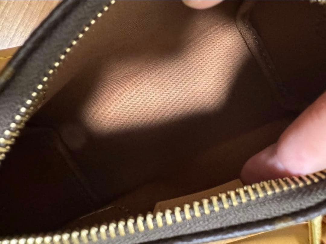 Louis Vuitton ナノスピーディー