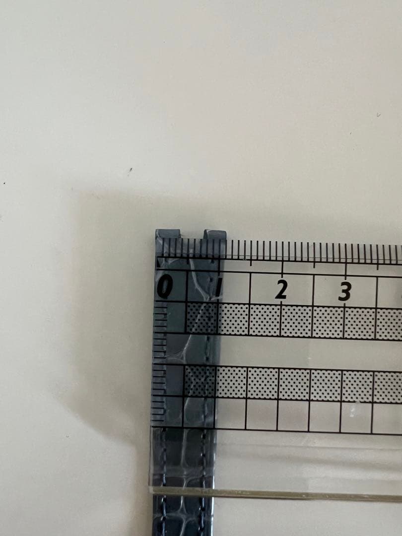 カルティエ Cartier ベニュワール SM レザーベルト 時計ベルト　ベルト