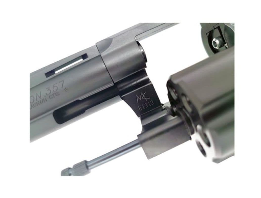 タナカ コルトパイソン 冴羽獠モデル 木製グリップ付 中古 美品 BB弾おまけ