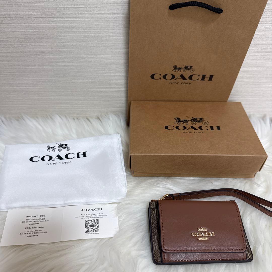 COACH ブラウンレザー ケース