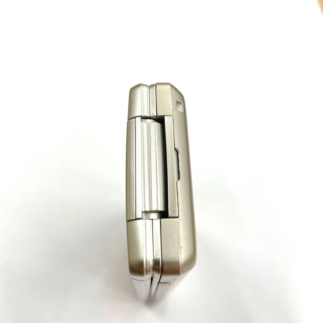 docomo ガラケー　 ゴールド　AQUOS