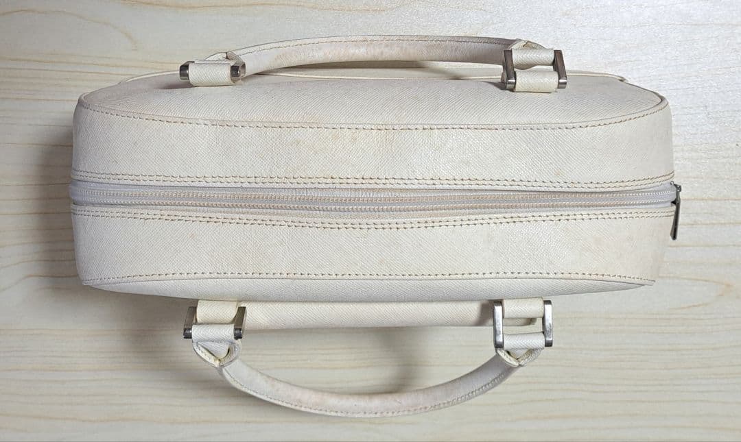 【mｍczo】BURBERRY(バーバリー) ハンドバッグ 白