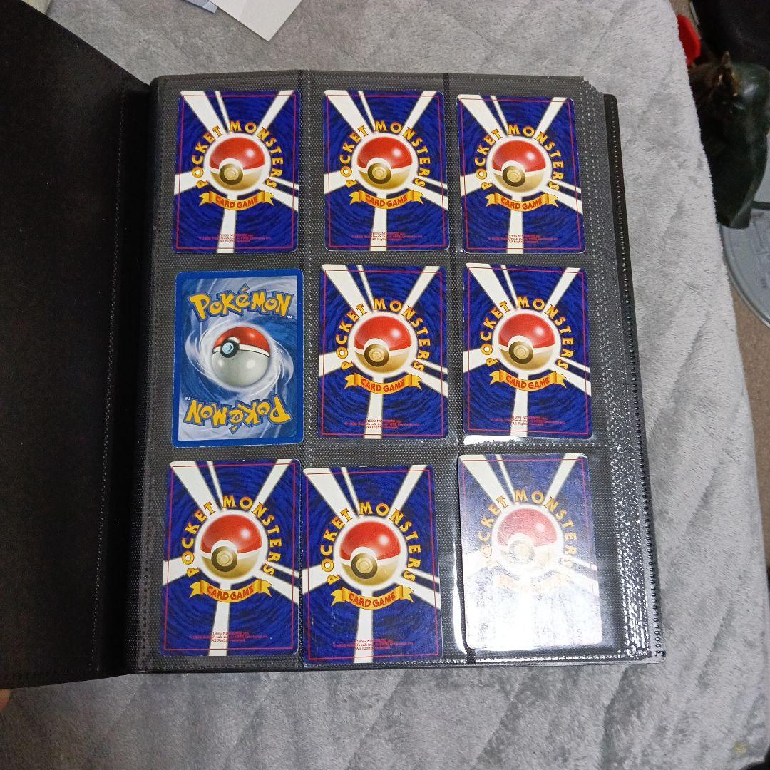 高騰中！リザードン ホロ 初代御三家他リザ-ドンセット！ピカピカアップ画像あり