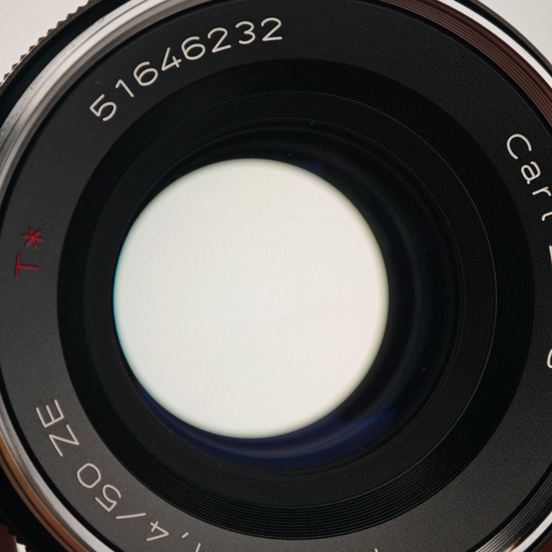 カールツァイス　プラナー50mm/F1.4 ZE （キャノンEF）
