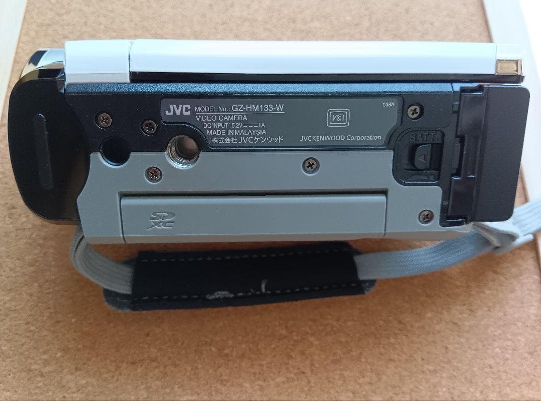 美品　JVC ケンウッド　ビデオカメラ　GZ-HM133-W　動作確認済み
