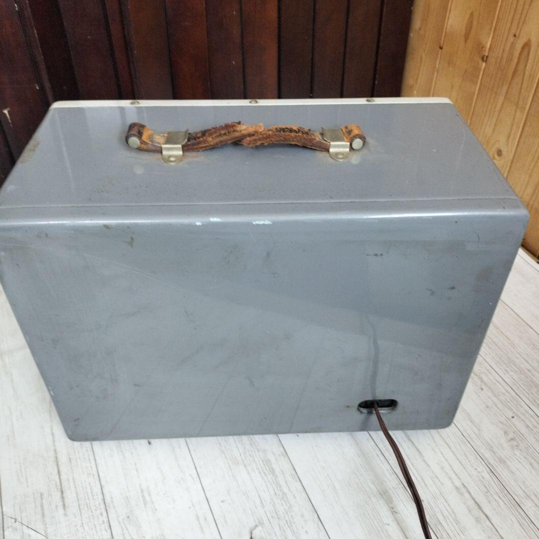 NATIONAL　TV SERVICE GENERATOR 848A