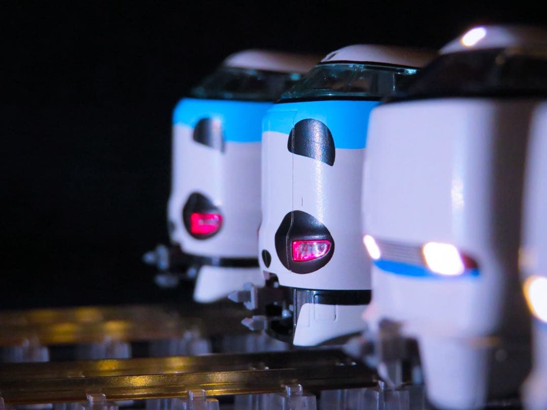 KATO カトー　287系 パンダくろしお 「Smileアドベンチャートレイン」