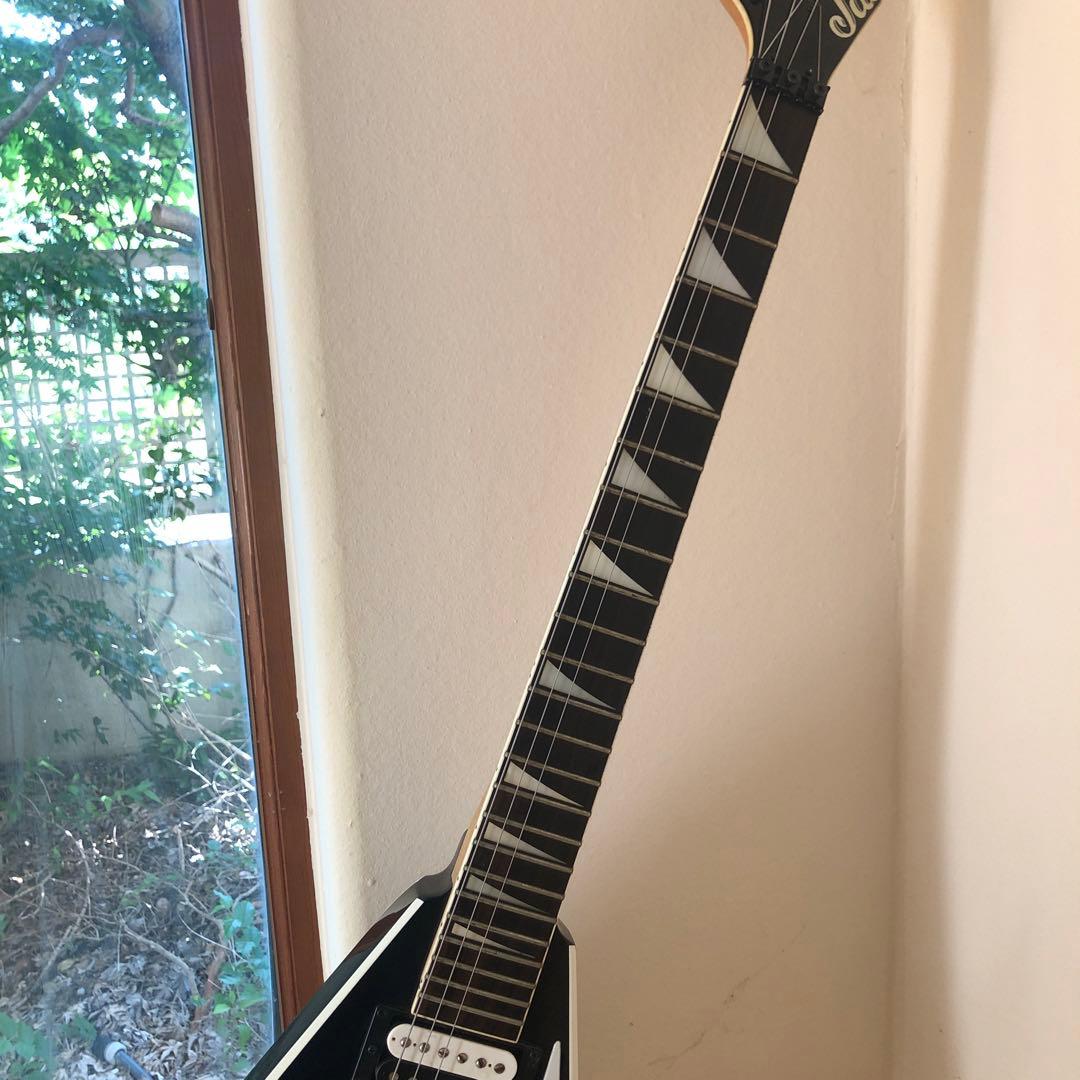Jackson Rhoads JS32 ランディV　ジャクソン