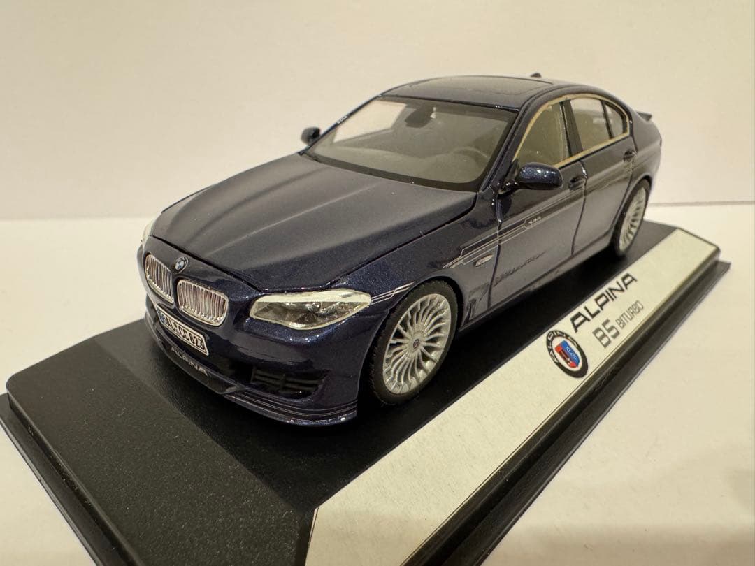 JM-model BMW アルピナ B5 F10 ドイツ職人によるカスタム