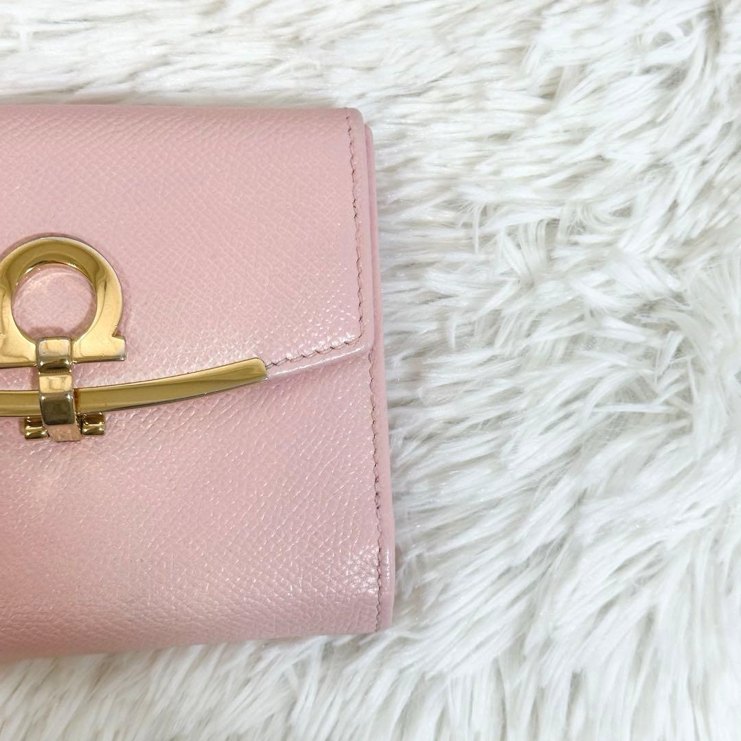 NFC認証 Ferragamo 折り財布 ガンチーニ ロゴクリップ ゴールド